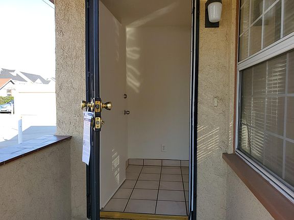 5th image of 818 S Chapel Ave