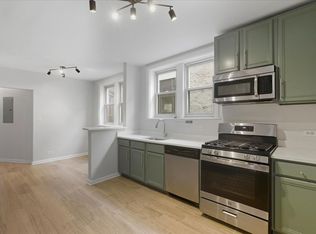 6136 N Mozart St #4B, Chicago, IL 60659