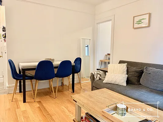 Rented by Grand & Co. | media 5