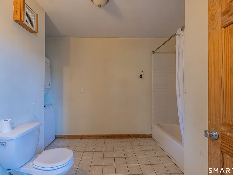 325 Myrtle Ave #1205 — Photo 16