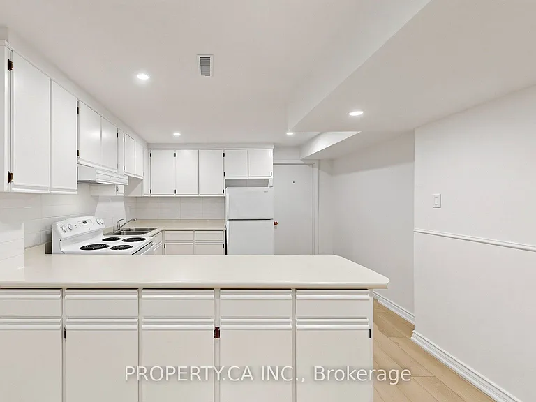 1469 Brentano Blvd — Photo 38