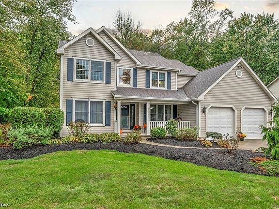 4th image of 35447 Livingston Dr