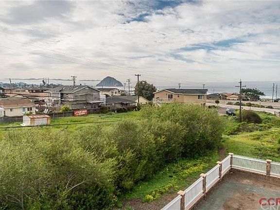 2nd image of 371 Whidbey St