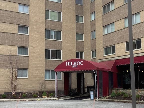 2nd image of 18501 Hilliard Blvd APT 604