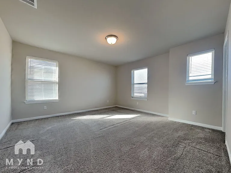 116 Canis St — Photo 18