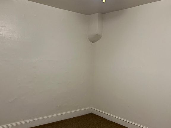 2nd image of 211 W Coulter St Floor 1
