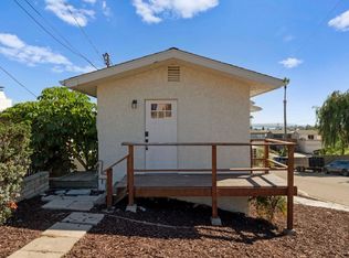 4885 Randall St, San Diego, CA 92109