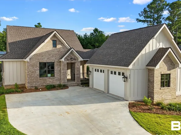 860 Geranium Dr, Fairhope, AL 36532