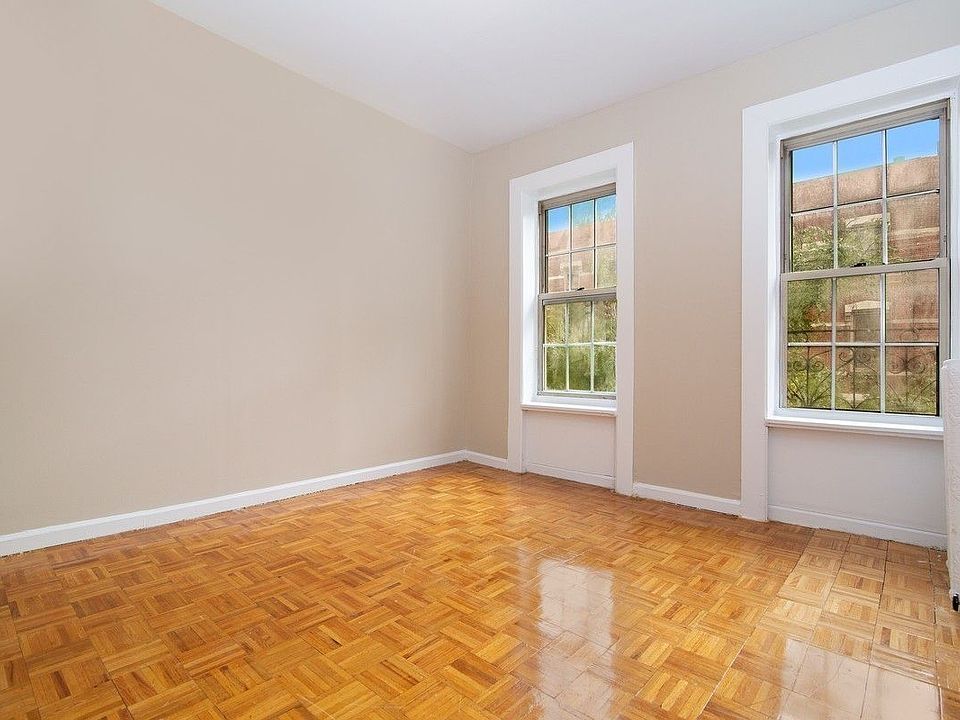 1st image of 241 W 13th St APT 15