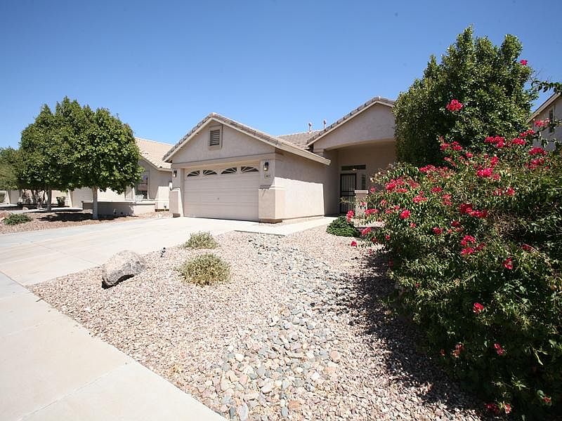 1st image of 16624 W Saguaro Ln