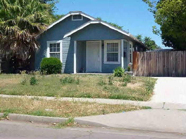 2nd image of 1616 N Stanford Ave