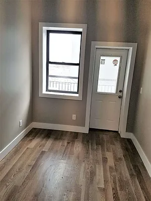 Rented by The Hamilton Group | media 20