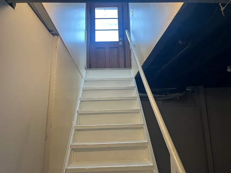 3208 Scottwood Rd — Photo 9