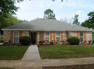 16226 Saint Helier St, Jersey Village, TX 77040