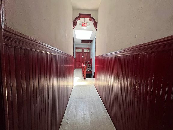 4th image of 245 Himrod St #6FAM