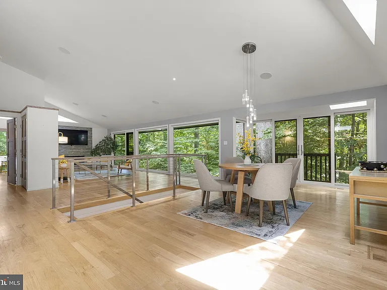 5517 Mohican Rd — Photo 18