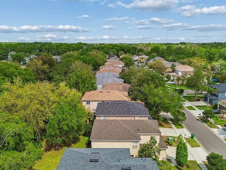 2401 Silvermoss Dr — Photo 50