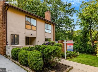 11712 Indian Ridge Rd, Reston, VA 20191