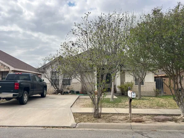 2004 Woodway, Eagle Pass, TX 78852