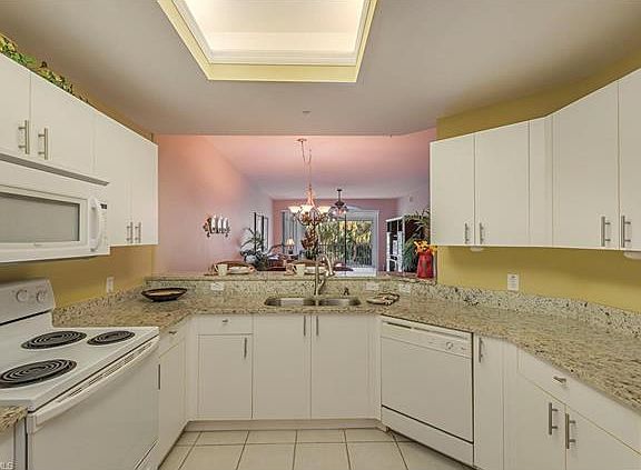 4th image of 14817 Laguna Dr APT 102