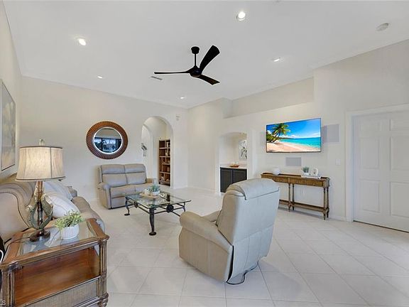 3rd image of 23088 Tree Crest CT