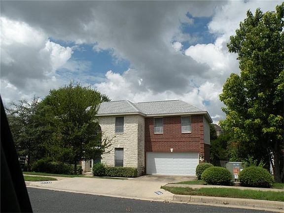 2nd image of 12352 Donovan Cir