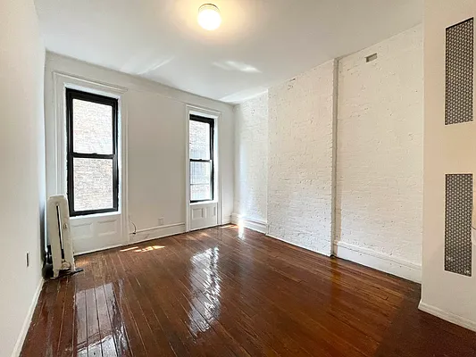 Rented by Spire Group | media 16