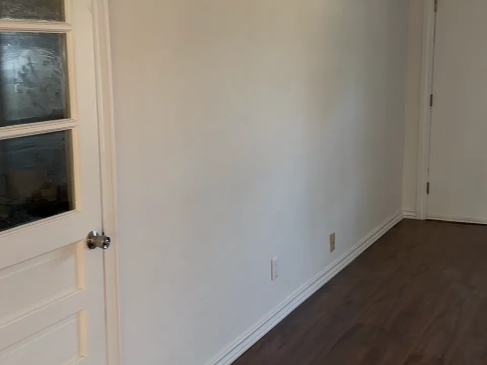 3820 Cashion Pl