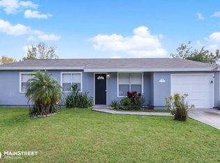 205 SW Kentwood Rd, Port Saint Lucie, FL 34953