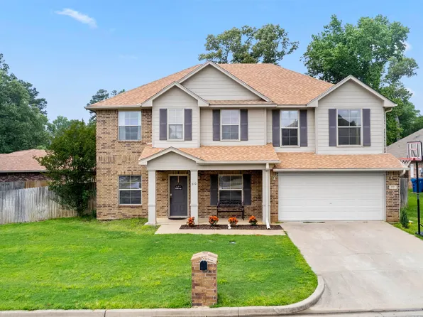 310 Rosebrook Cir, Whitehouse, TX 75791