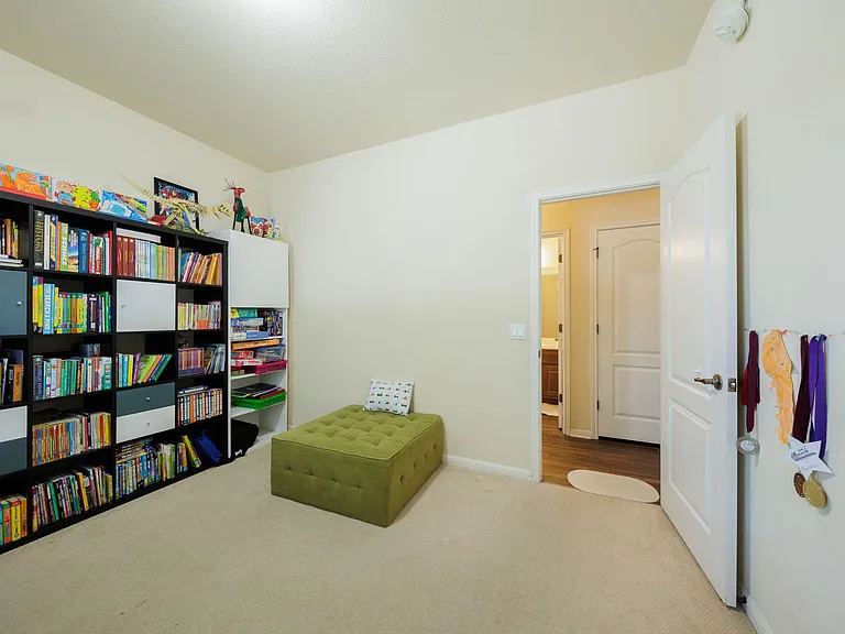 231 Saint Richie Ln — Photo 19