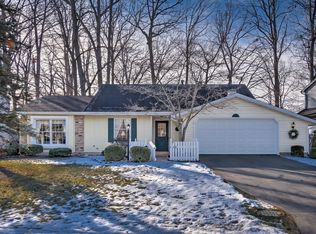 8625 Creekside Pl, Fort Wayne, IN 46804