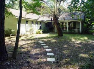 608 McKee Rd, Beaufort, SC 29907