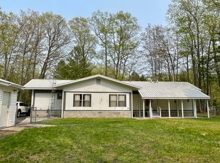 3196 Parkwood Rd, Lewiston, MI 49756