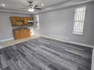 350 W Queen Ln #D, Philadelphia, PA 19144