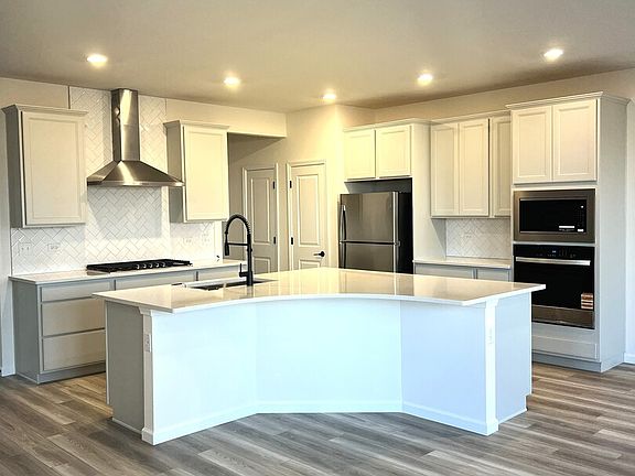 4th image of 692 Switchgrass Way