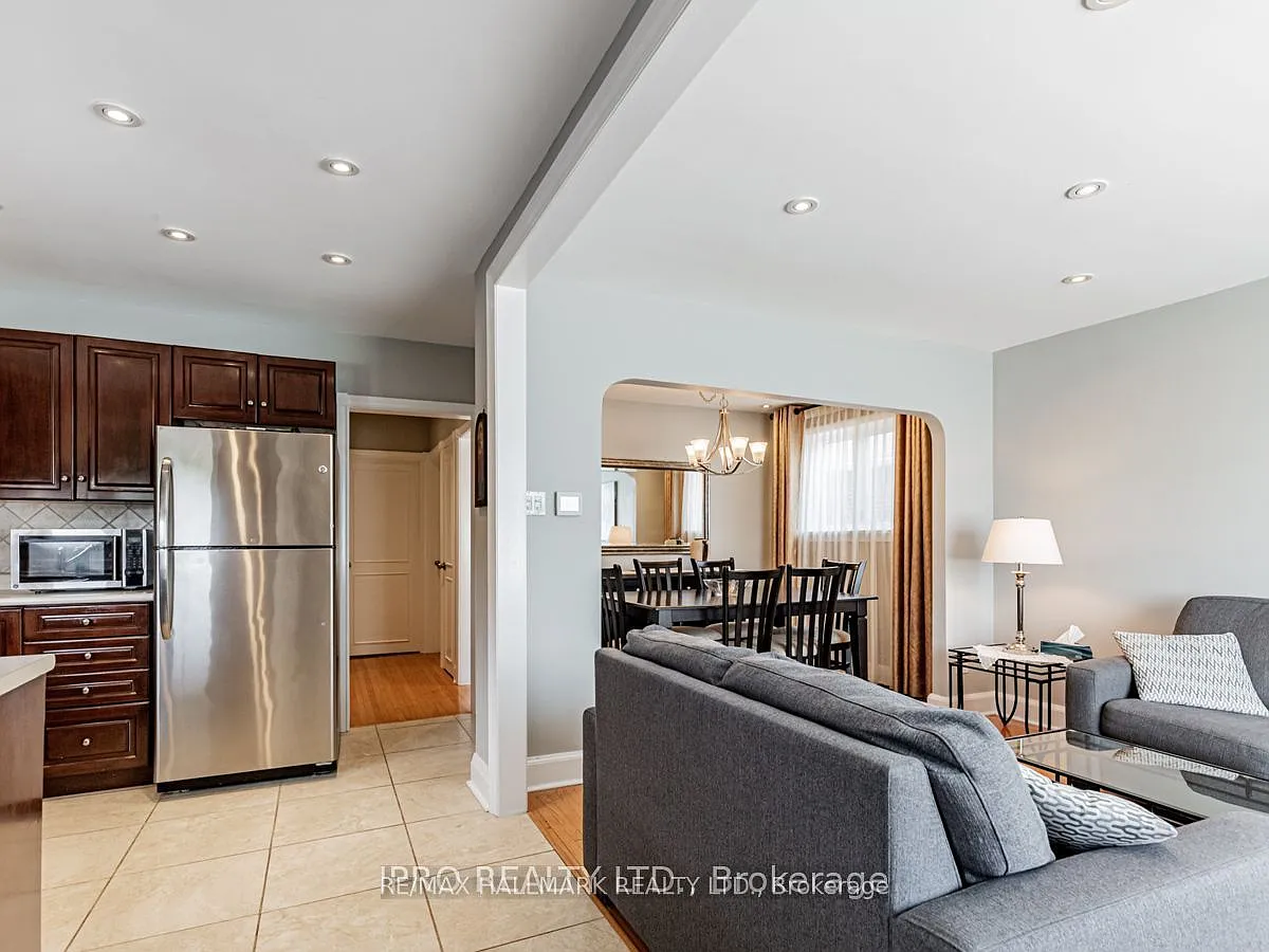 3 bed, $3,850 — Photo 3