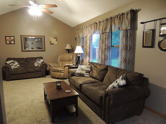 Living room (main)