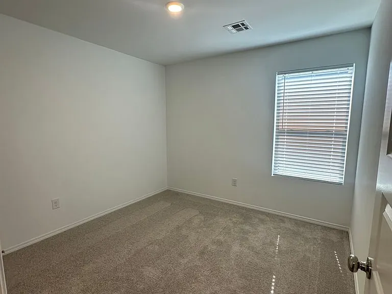 2022 Chandler Meadows Dr — Photo 30