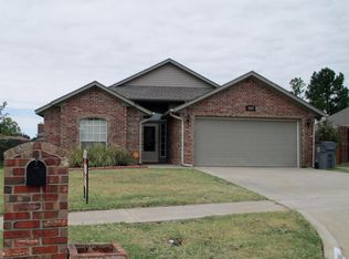 3507 NE 35th St, Lawton, OK 73507