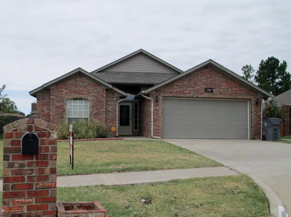 3507 NE 35th St, Lawton, OK 73507