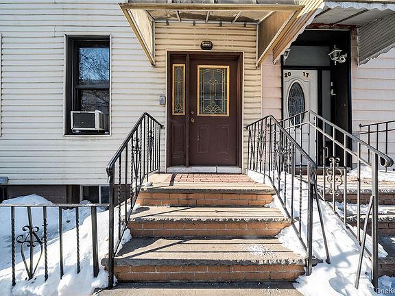2nd image of 2015 Himrod Street