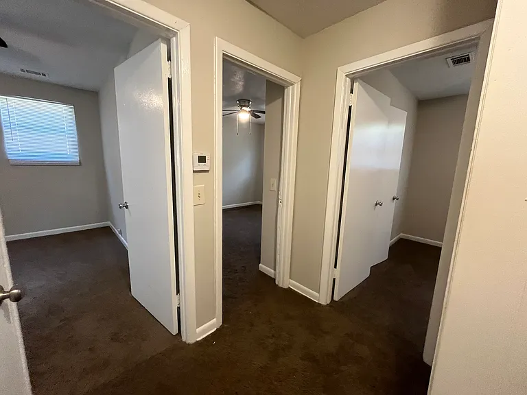 214 Palomino Ln — Photo 23
