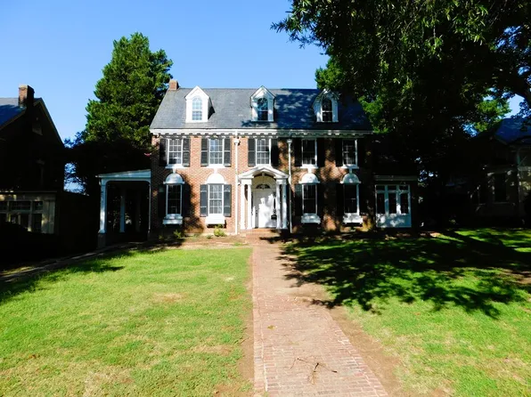 1100 N Main St, South Boston, VA 24592