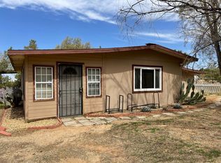 9360 Yucca St, Apple Valley, CA 92308