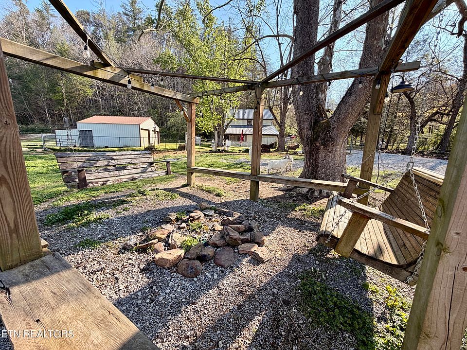 43rd image of 5640 Brimstone Rd
