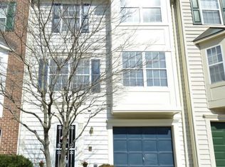 103 W Park Dr, Stafford, VA 22554