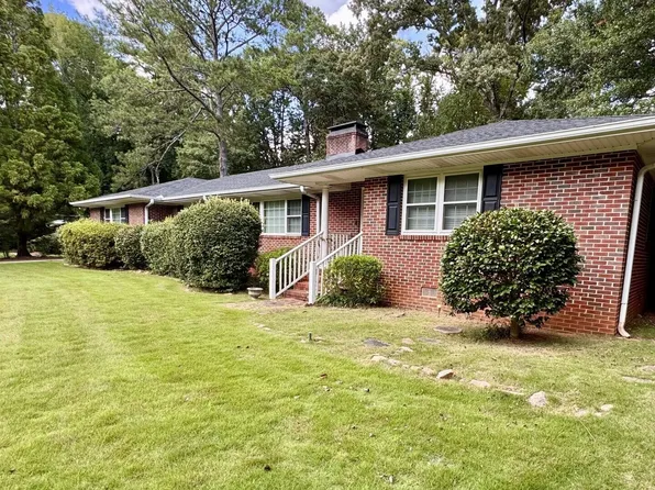 715 Ridgecrest Rd, Lagrange, GA 30240