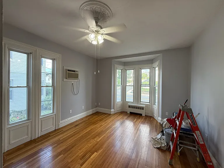 57-59 Pleasant St #1 — Photo 2