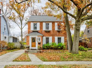 825 W Hazelhurst St, Ferndale, MI